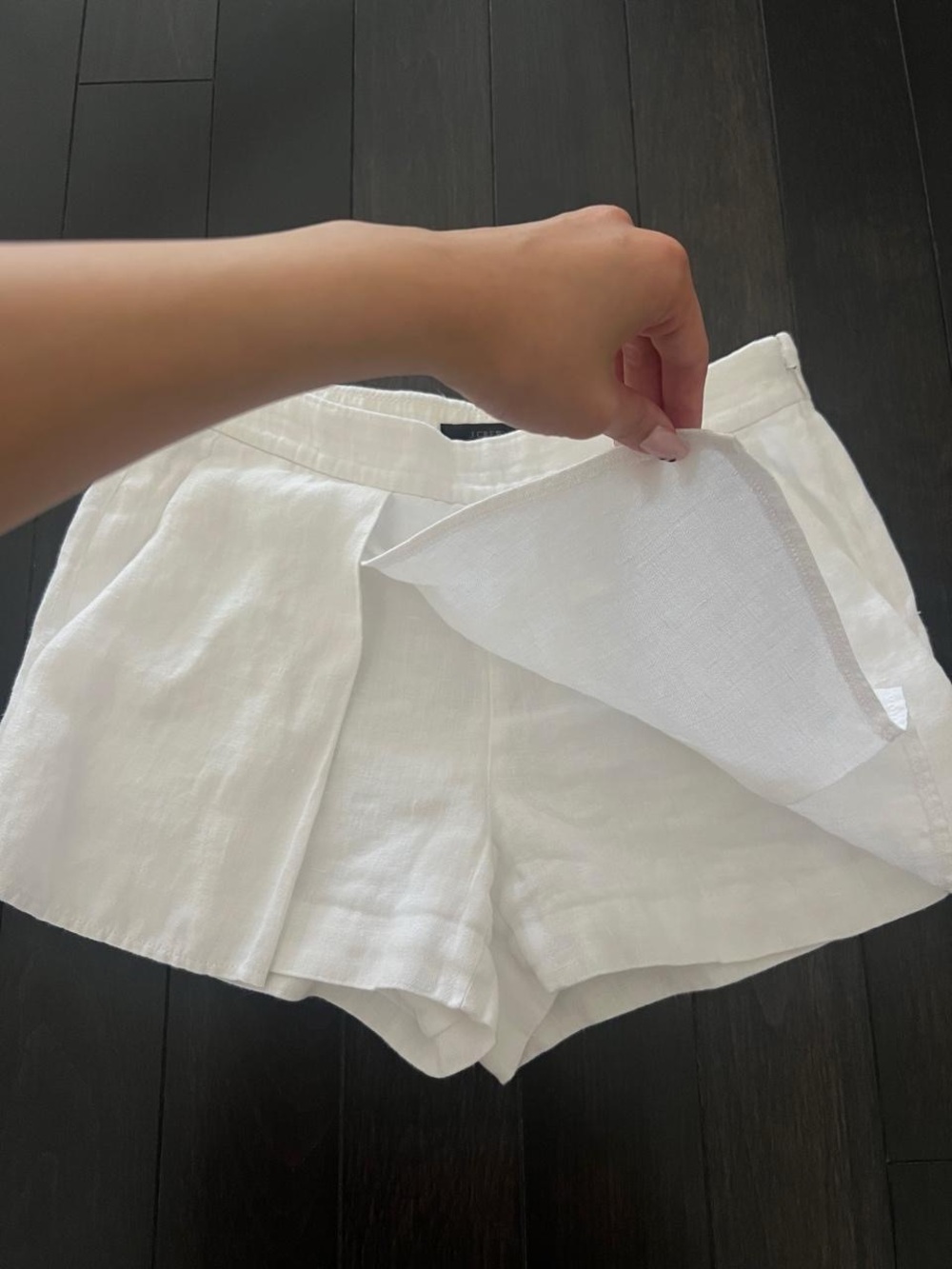 White Women's Pleated Skort Shorts - Picture 3 of 4